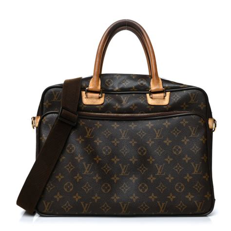 LOUIS VUITTON Monogram Icare Bag 1131545